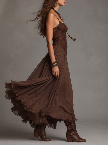 Vestido largo de gasa marrón oscuro con paneles de encaje