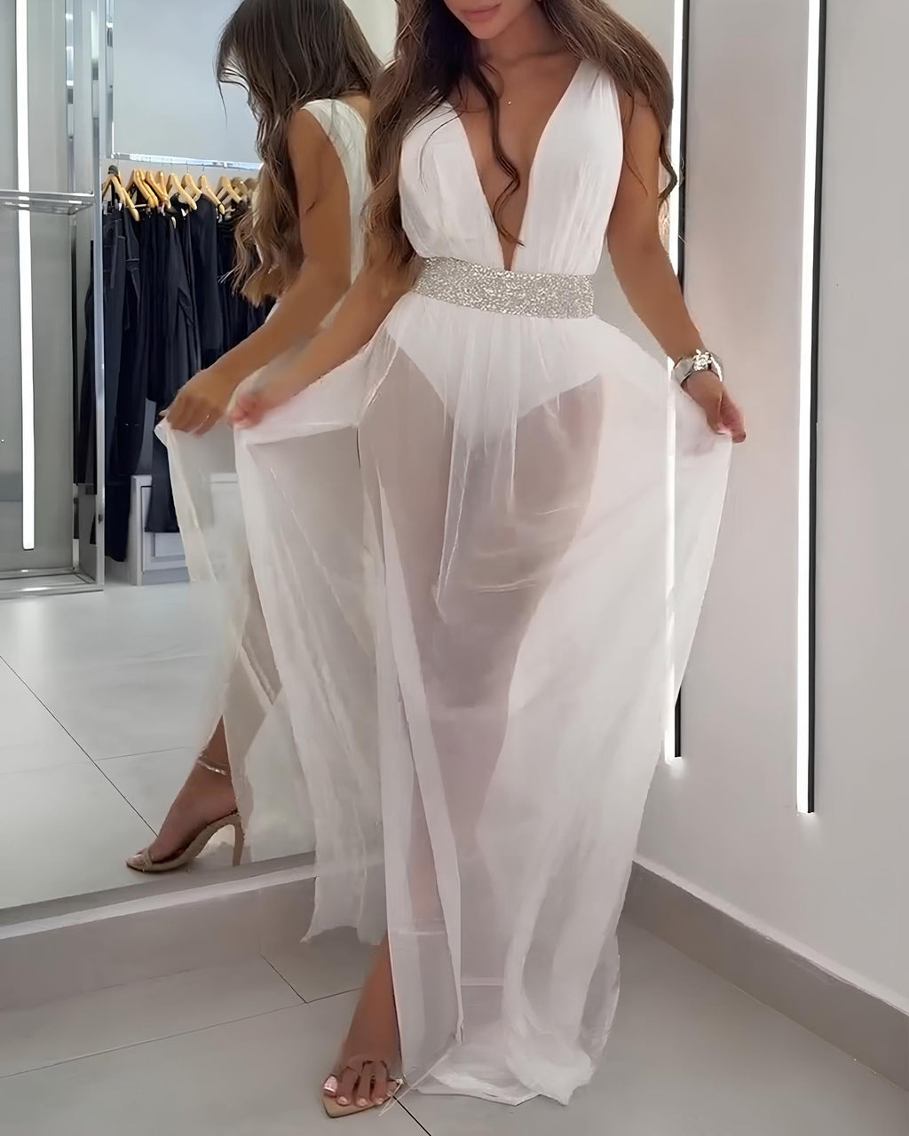 Vestido de Playa Costa Blanca – Escote en V con Abertura