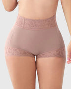 Braguita Faja de Encaje con Efecto Push Up en Glúteo