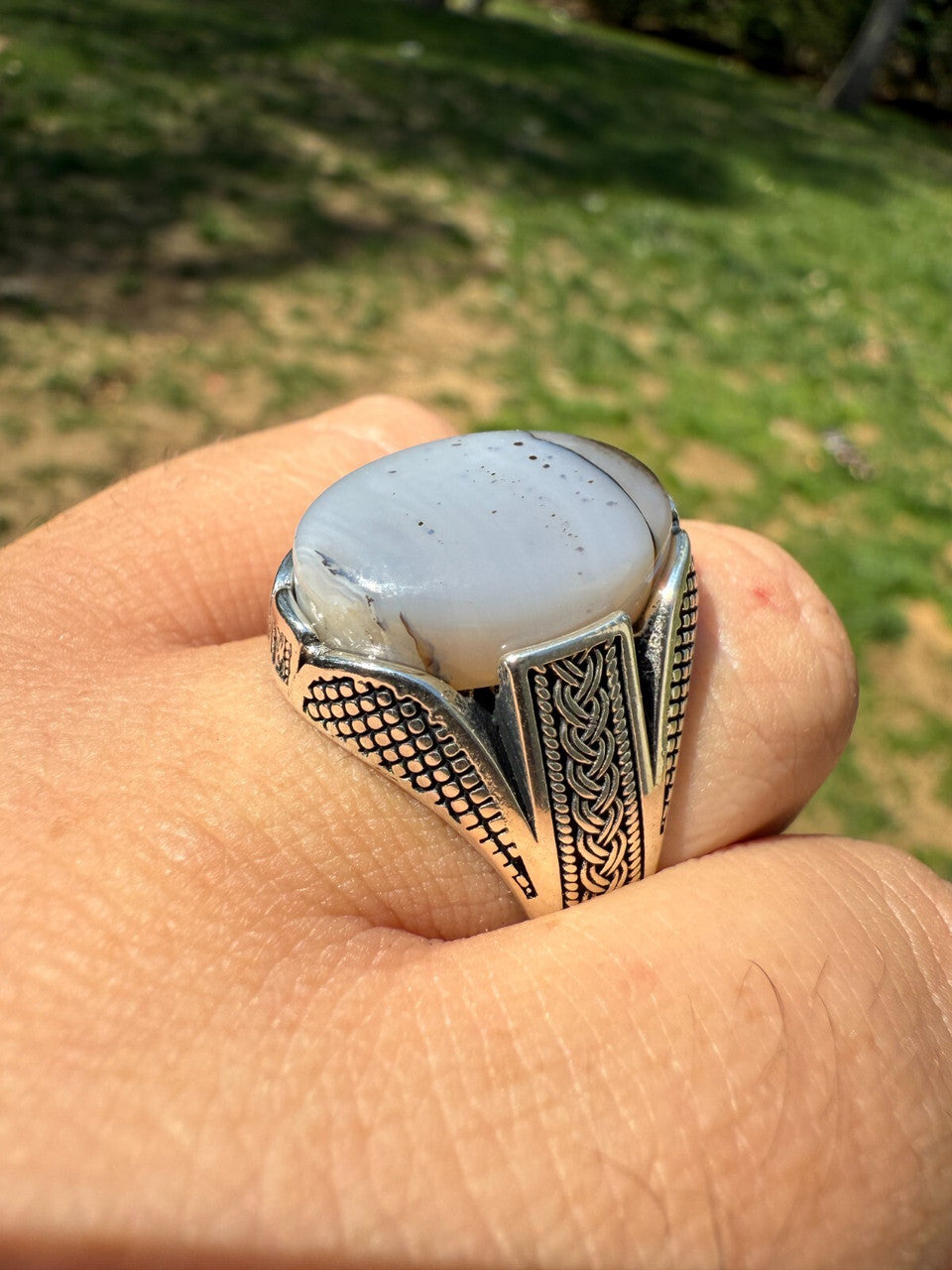 Wealth Ring - 925 Silver Oxidized - Genuine Agate Stone