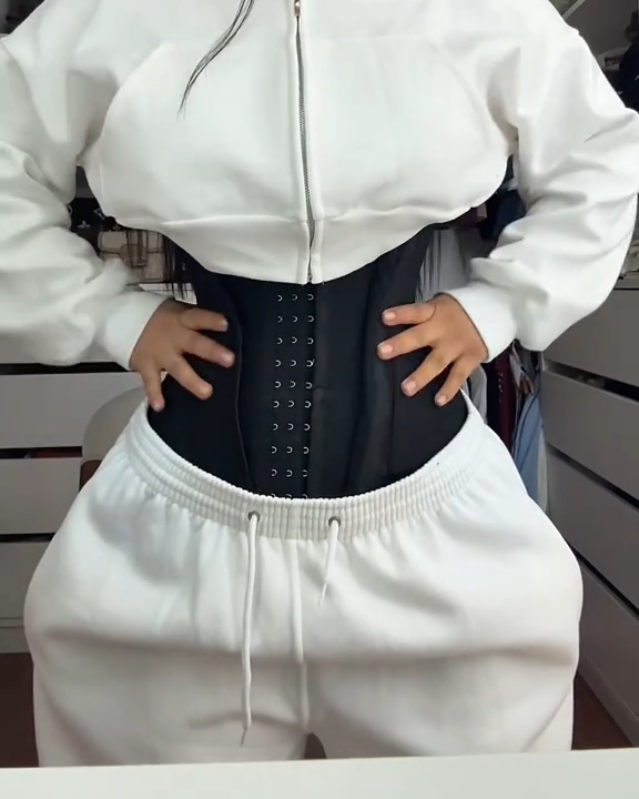 Faja Colombiana Reductora de Doble Compresión con Varillas de Acero