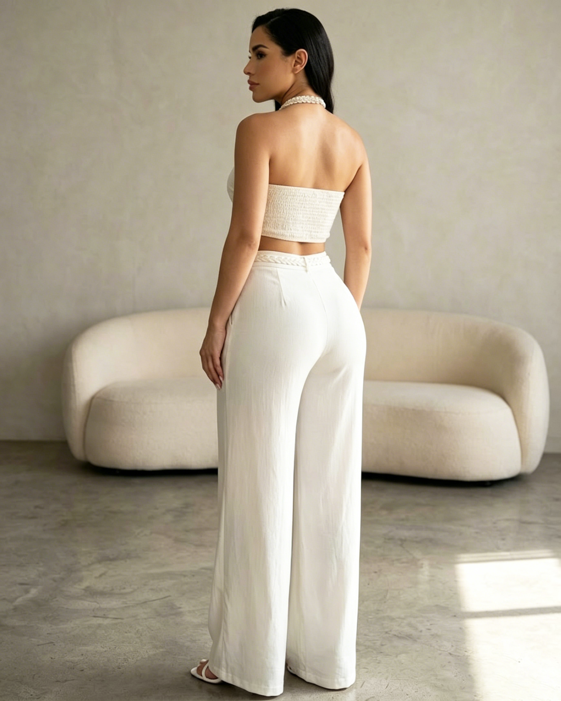 Conjunto Dos Piezas Top Halter Trenzado y Pantalón de Campana