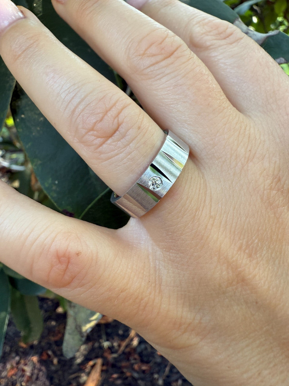 MOISSANITE Solitaire Diamond Cut Wedding Band Ring - 925 Silver