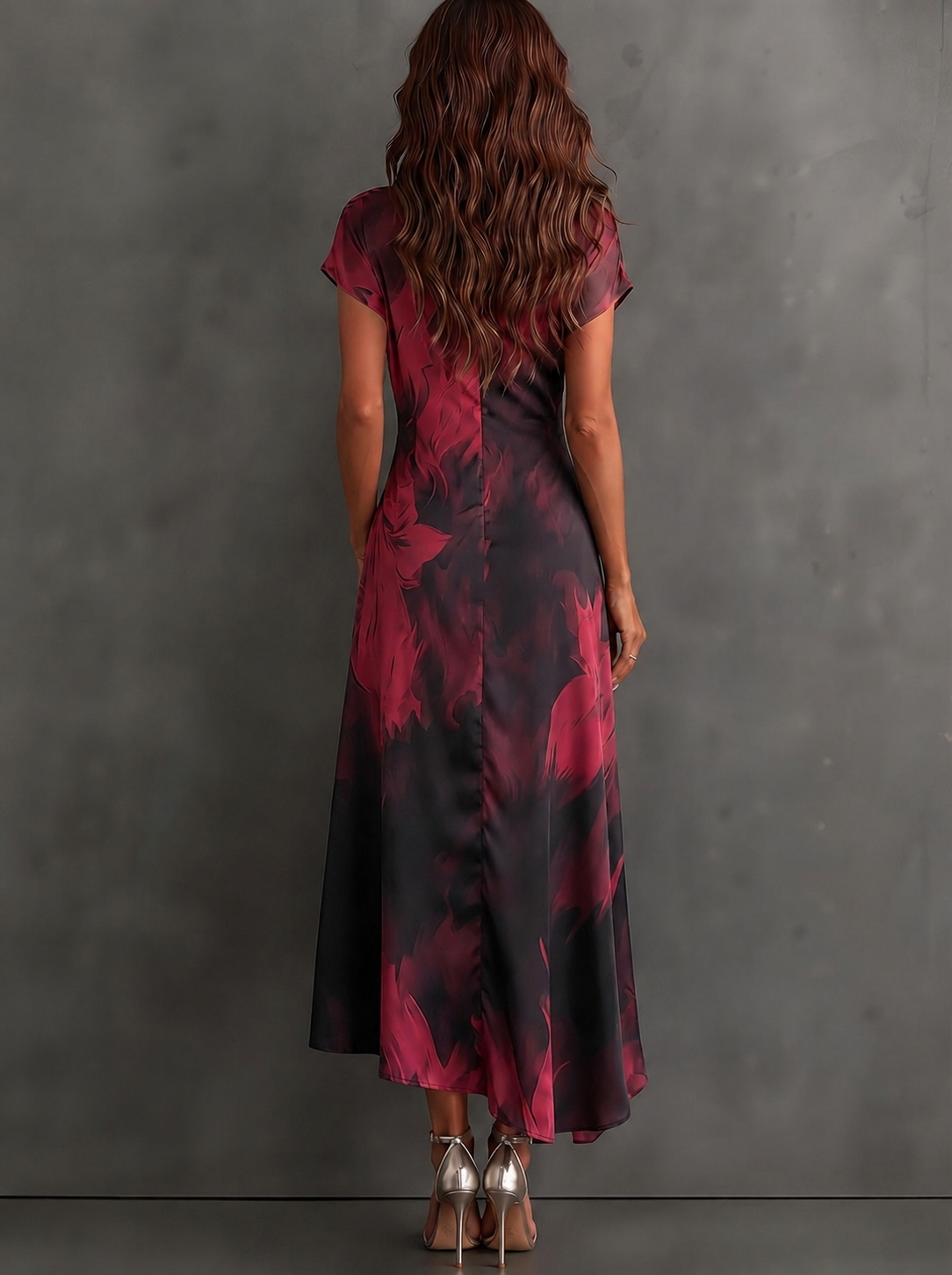 Vestido midi cruzado con estampado abstracto en rojo y negro