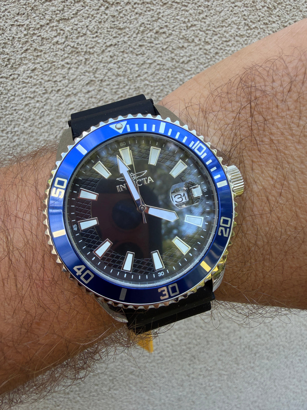 Invicta Pro Diver Watch 46130 45mm Blue Bezel - Japan Movement Silicone Strap