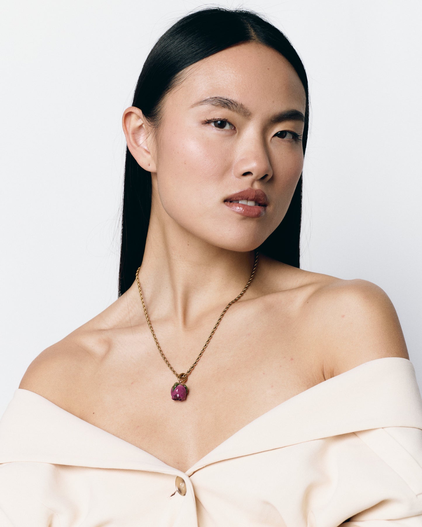 "Hold me tight" Necklace