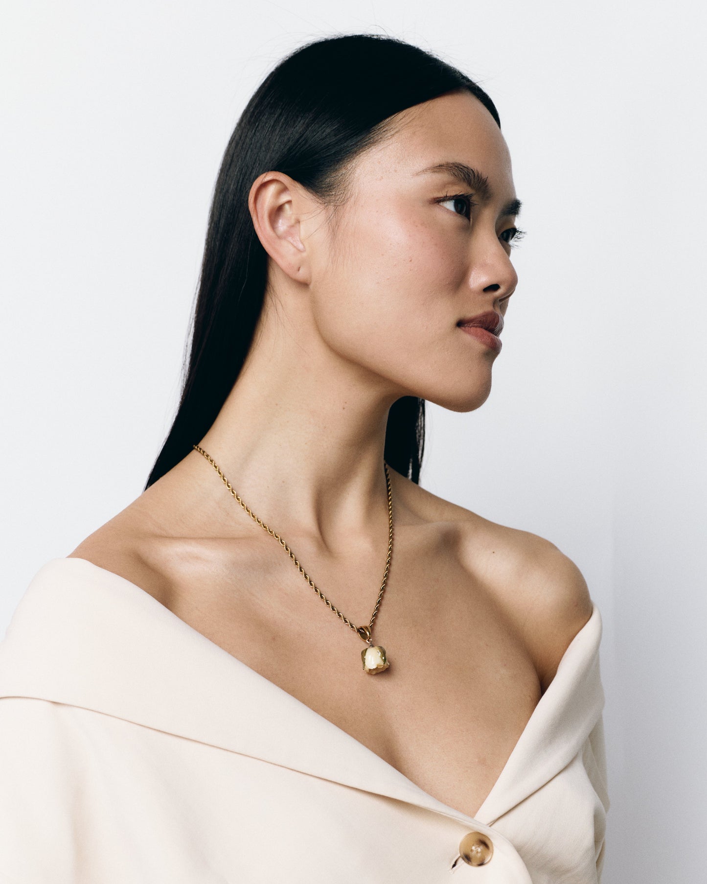 "Hold me tight" Necklace