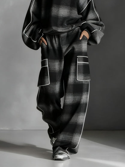 Conjunto de sudadera y pantalón de cuadros en negro y gris