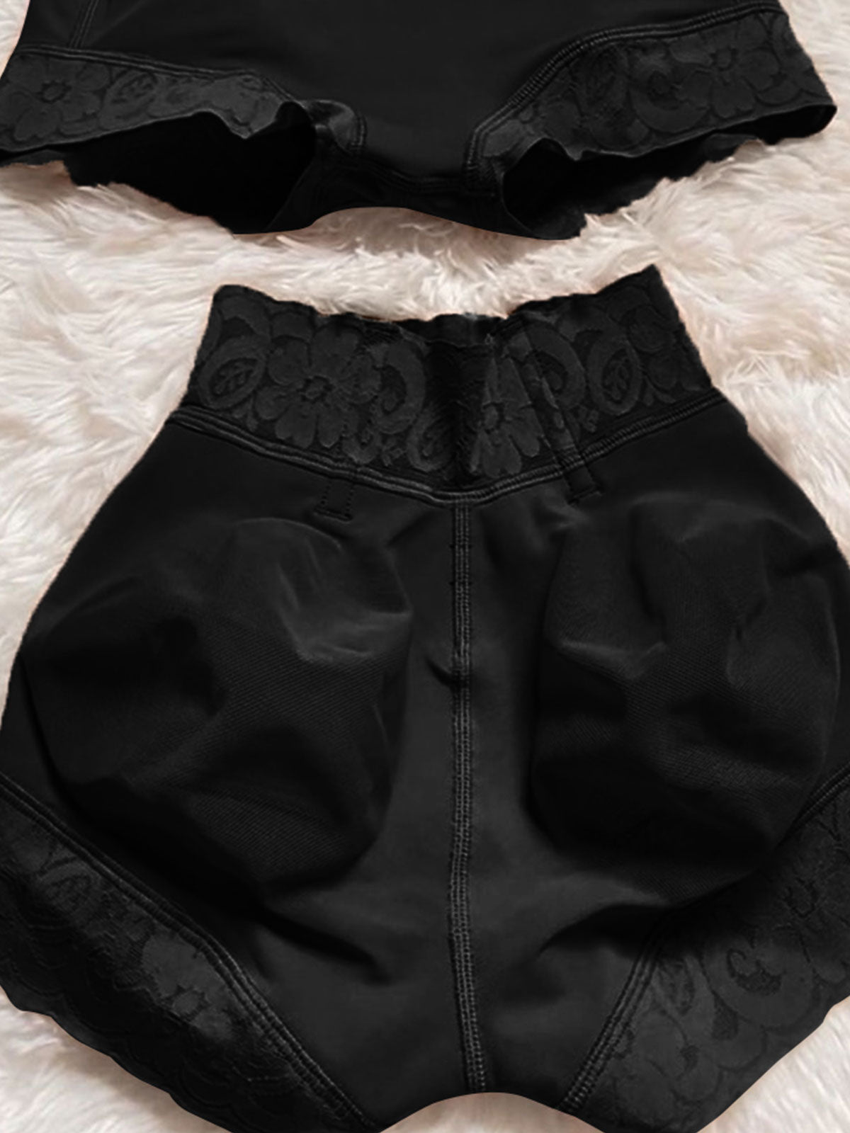 Short Faja Invisible Sin Costuras de Talle Bajo con Efecto Push Up