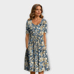 Vestido Gigi visto de cerca, caida suave del tejido sobre el cuerpo