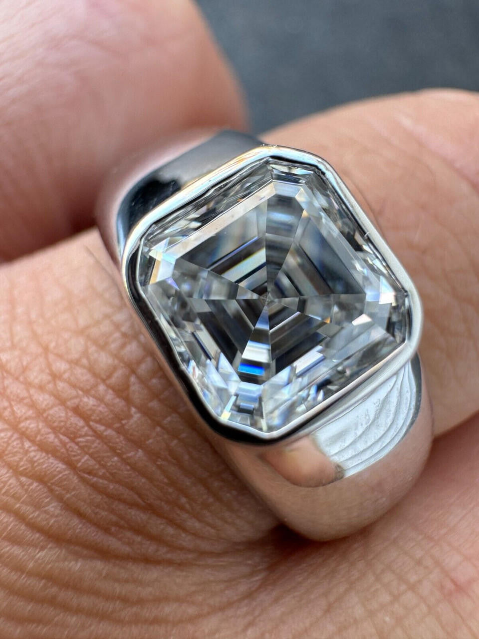 MOISSANITE Classic Big Rock Asscher Cut Ring - 925 Silver