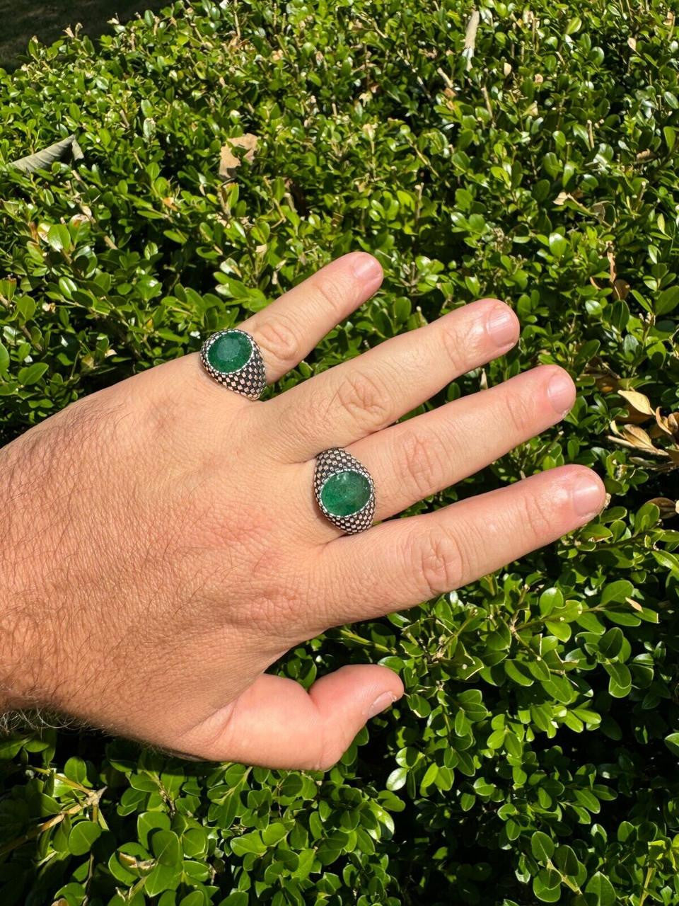 Black & White Ring - 925 Silver Oxidized - Genuine Green Emerald Stone