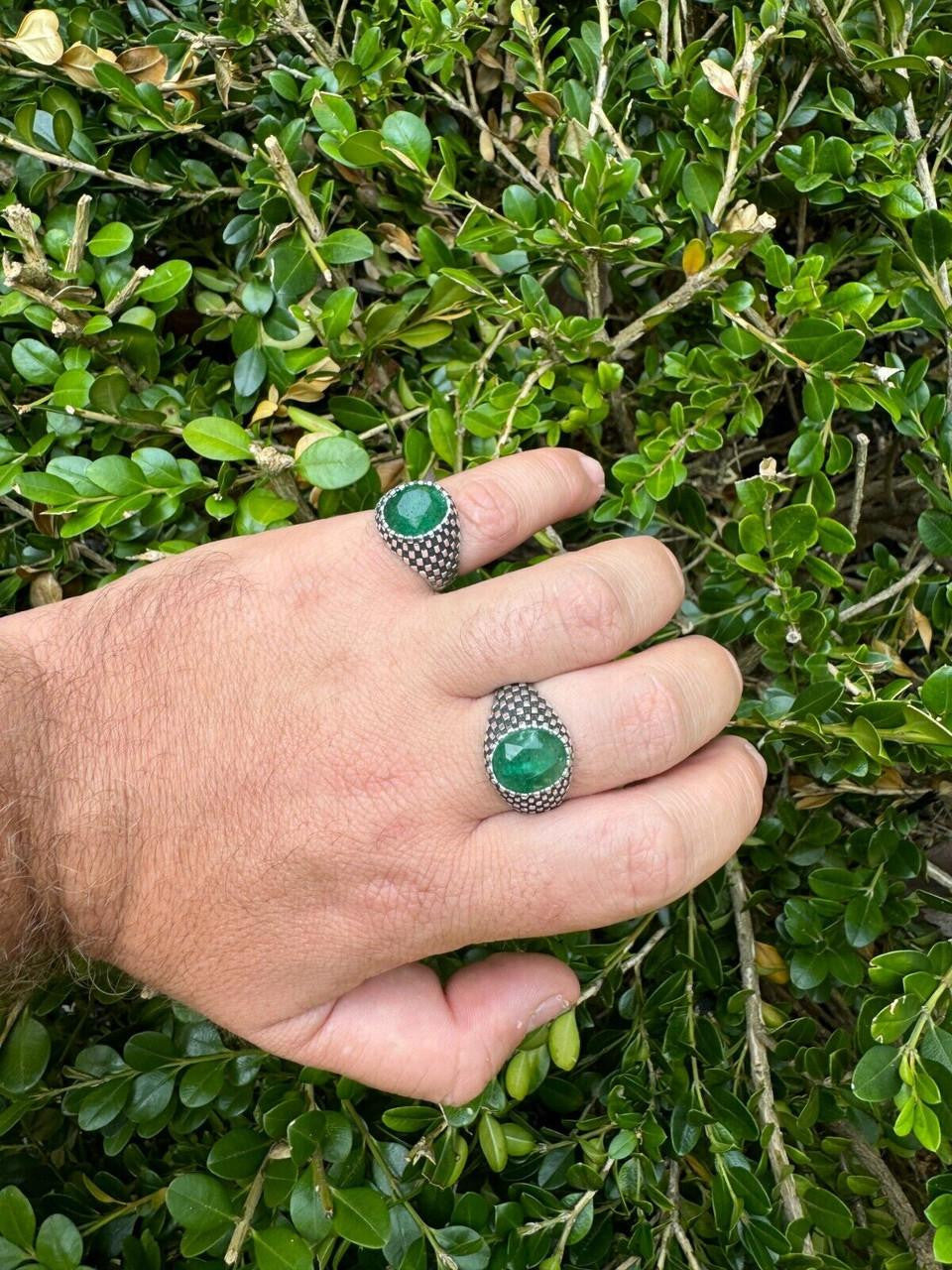 Black & White Ring - 925 Silver Oxidized - Genuine Green Emerald Stone