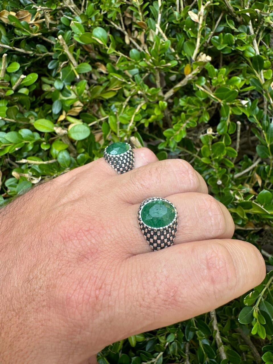 Black & White Ring - 925 Silver Oxidized - Genuine Green Emerald Stone