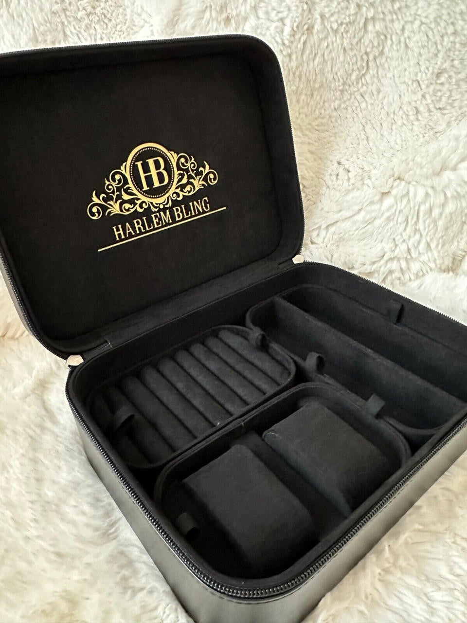 Harlembling Leather Travel Jewelry Box Carrying Case - Black