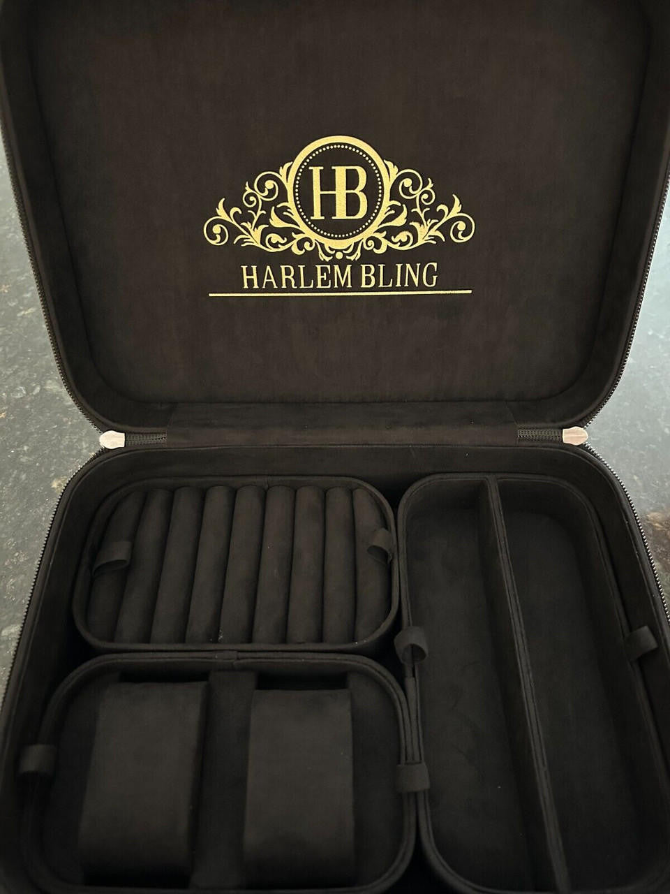 Harlembling Leather Travel Jewelry Box Carrying Case - Black