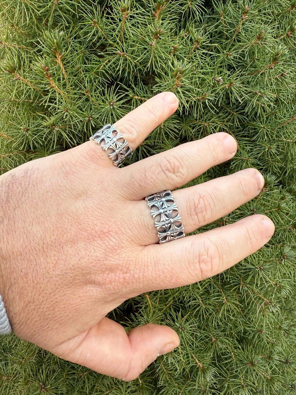 Hearts Chrome Cross Ring - 925 Silver Oxidized - Plain