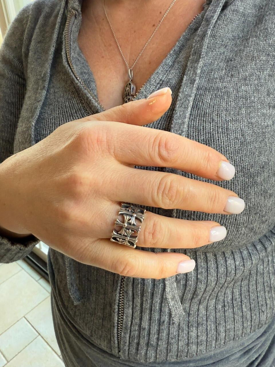 Hearts Chrome Cross Ring - 925 Silver Oxidized - Plain