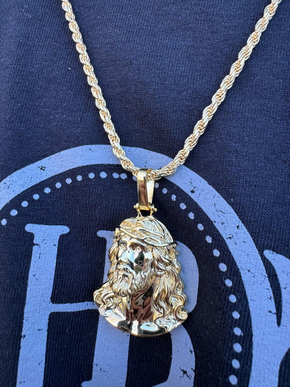 Sacred Jesus Plain Pendant - 14k Gold Vermeil 925 Silver - 3 Sizes 1.5"-3"