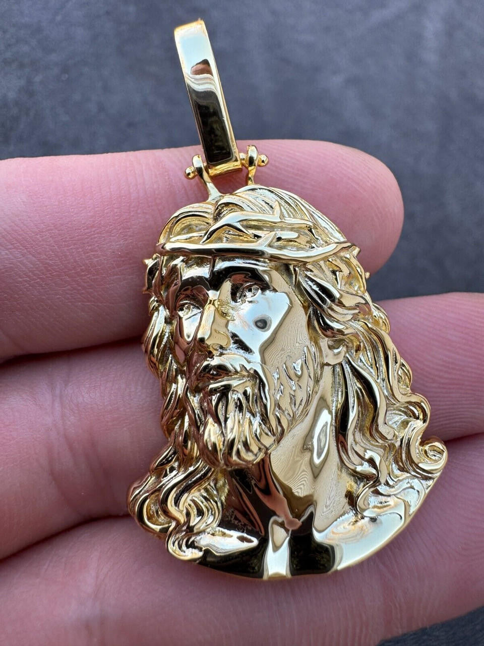 Sacred Jesus Plain Pendant - 14k Gold Vermeil 925 Silver - 3 Sizes 1.5"-3"