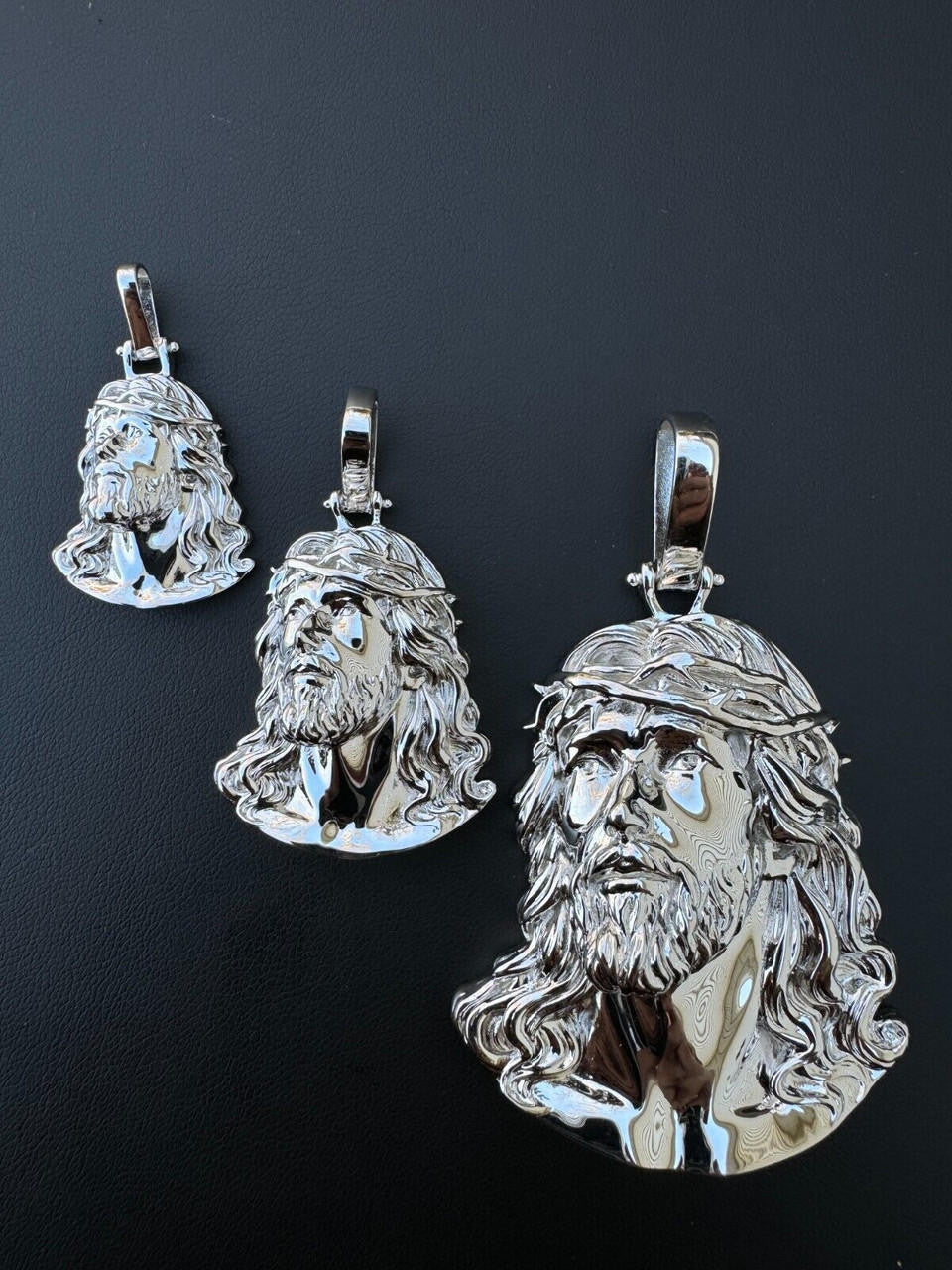 Sacred Jesus Plain Pendant - 925 Silver - 3 Sizes 1.5"-3"
