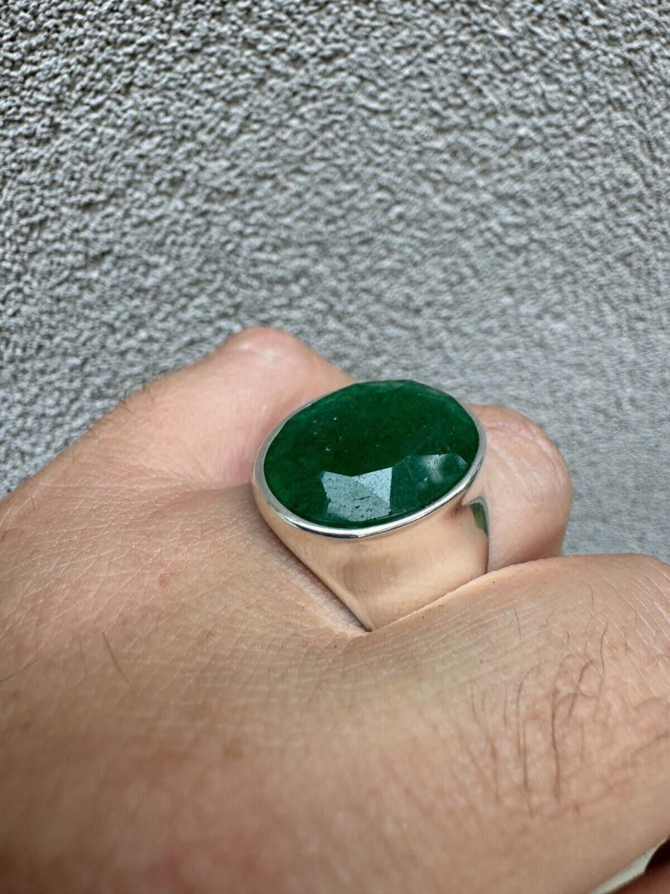 Hollywood Swag Ring - 925 Silver - Genuine Green Emerald Stone