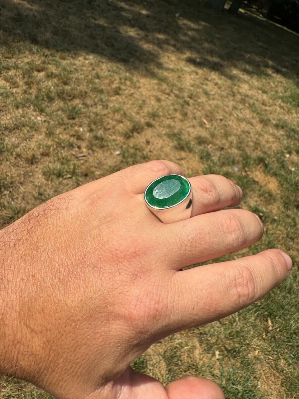 Hollywood Swag Ring - 925 Silver - Genuine Green Emerald Stone