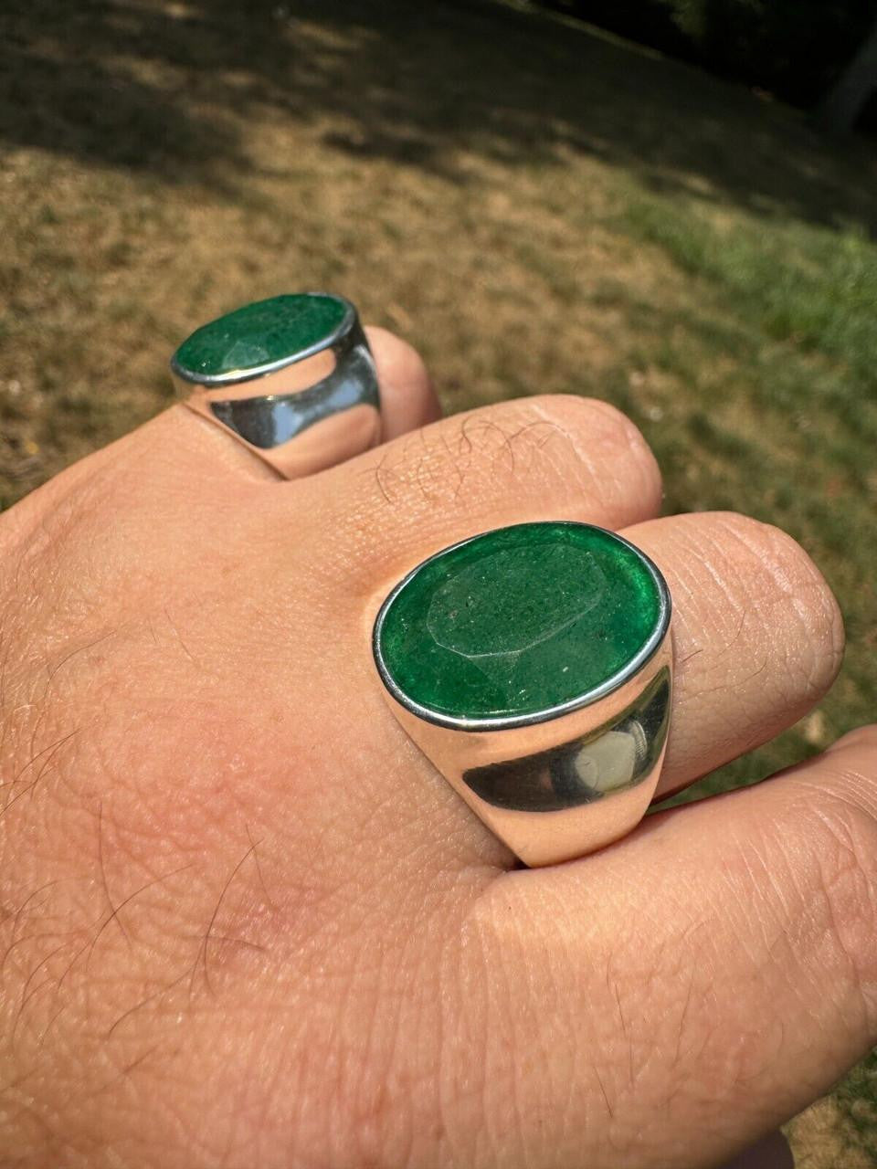 Hollywood Swag Ring - 925 Silver - Genuine Green Emerald Stone