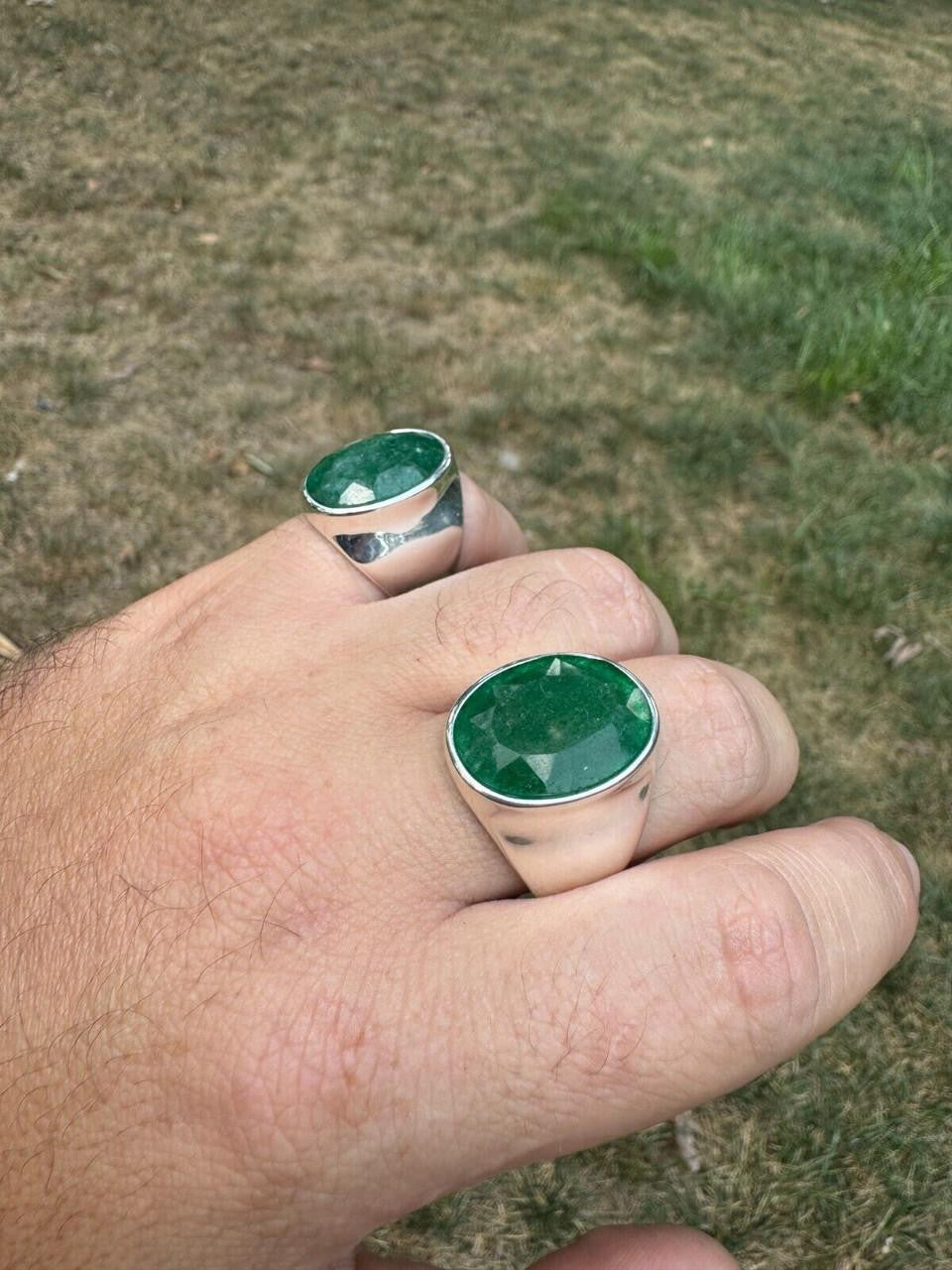 Hollywood Swag Ring - 925 Silver - Genuine Green Emerald Stone