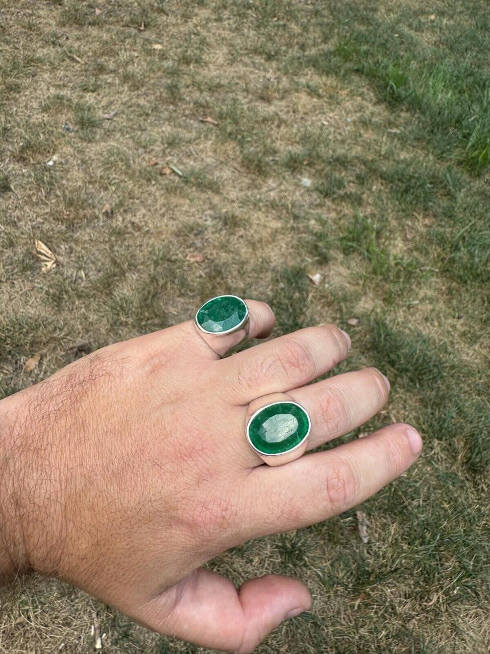 Hollywood Swag Ring - 925 Silver - Genuine Green Emerald Stone