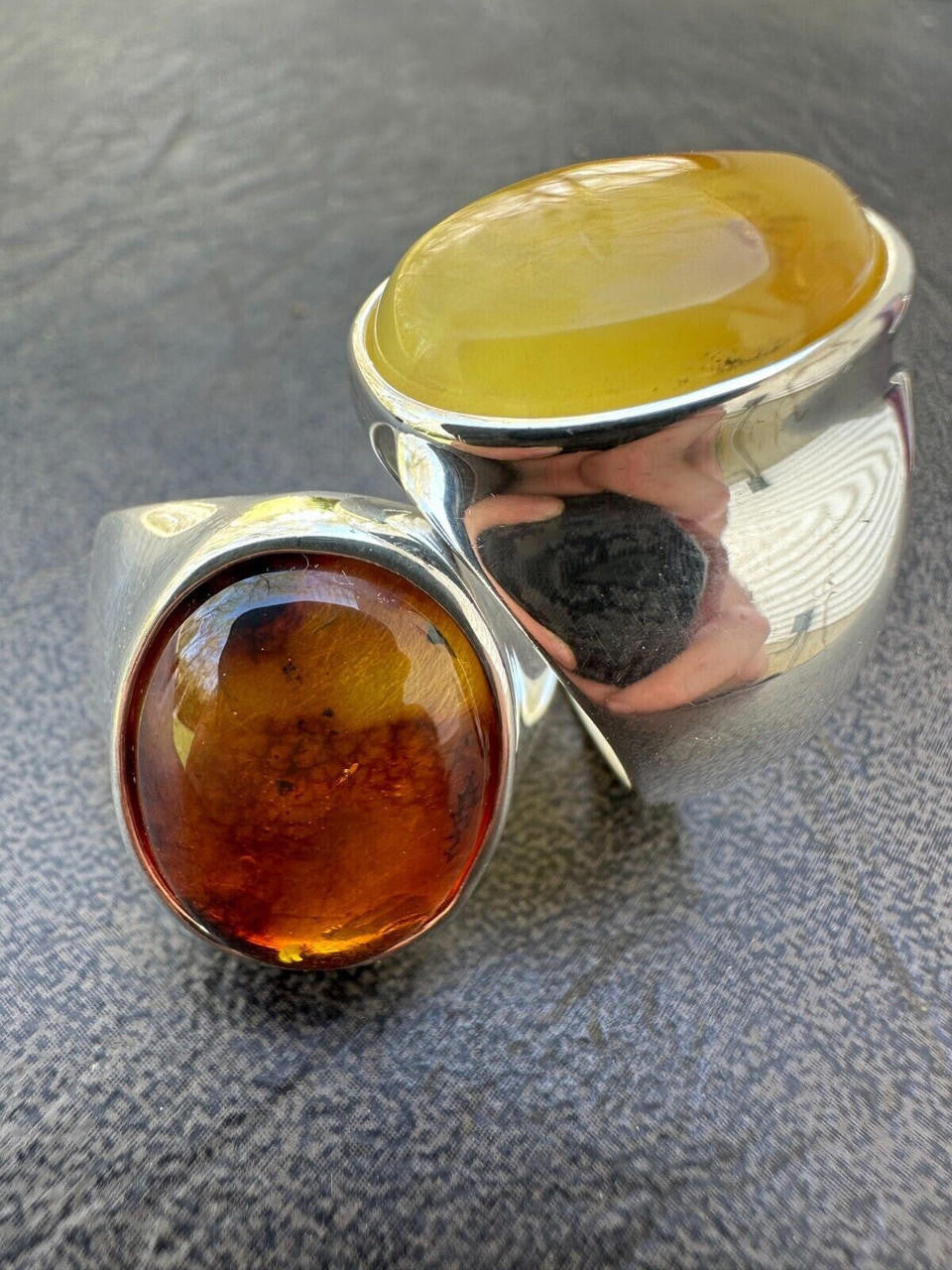 Hollywood Swag Ring - 925 Silver - Genuine Amber Stone