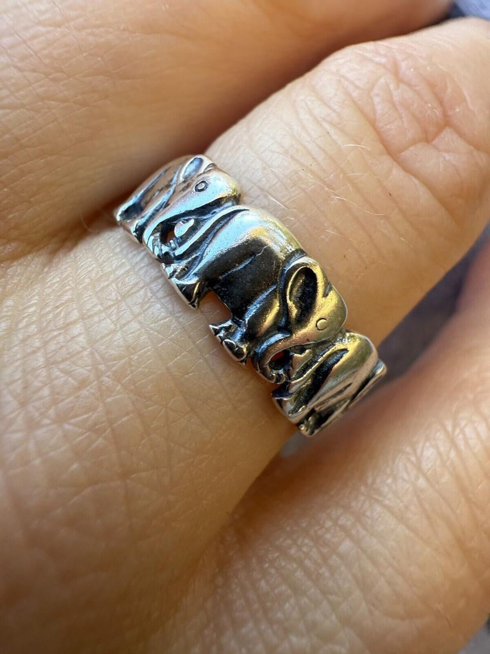 Lucky Elephant Band Ring - 925 Silver - Plain