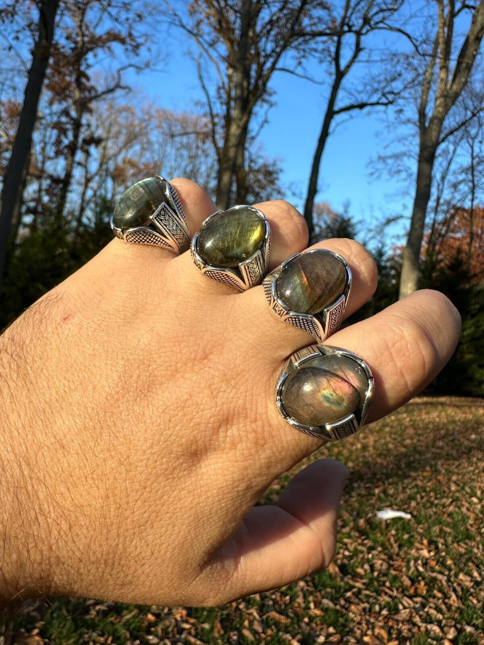 Wealth Ring - 925 Silver Oxidized - Genuine Labradorite Stone