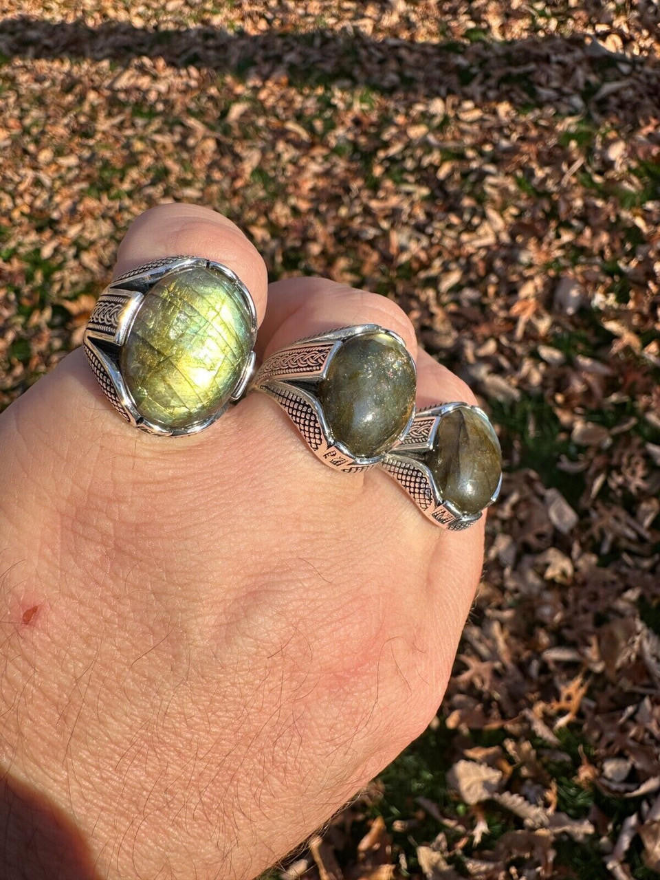Wealth Ring - 925 Silver Oxidized - Genuine Labradorite Stone