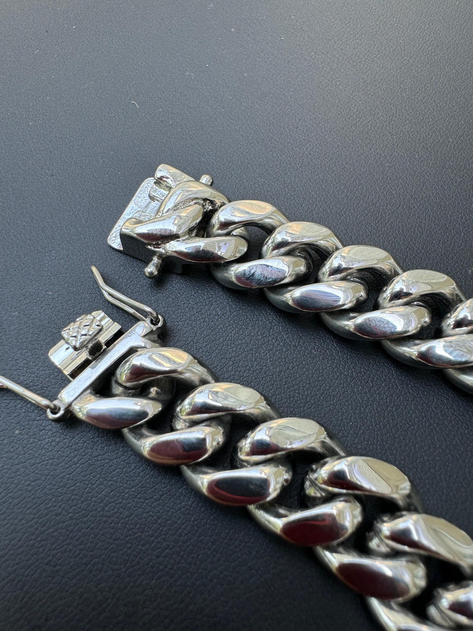 Miami Cuban Link Bracelet - Stainless Steel - 6"-10" - 4mm-18mm