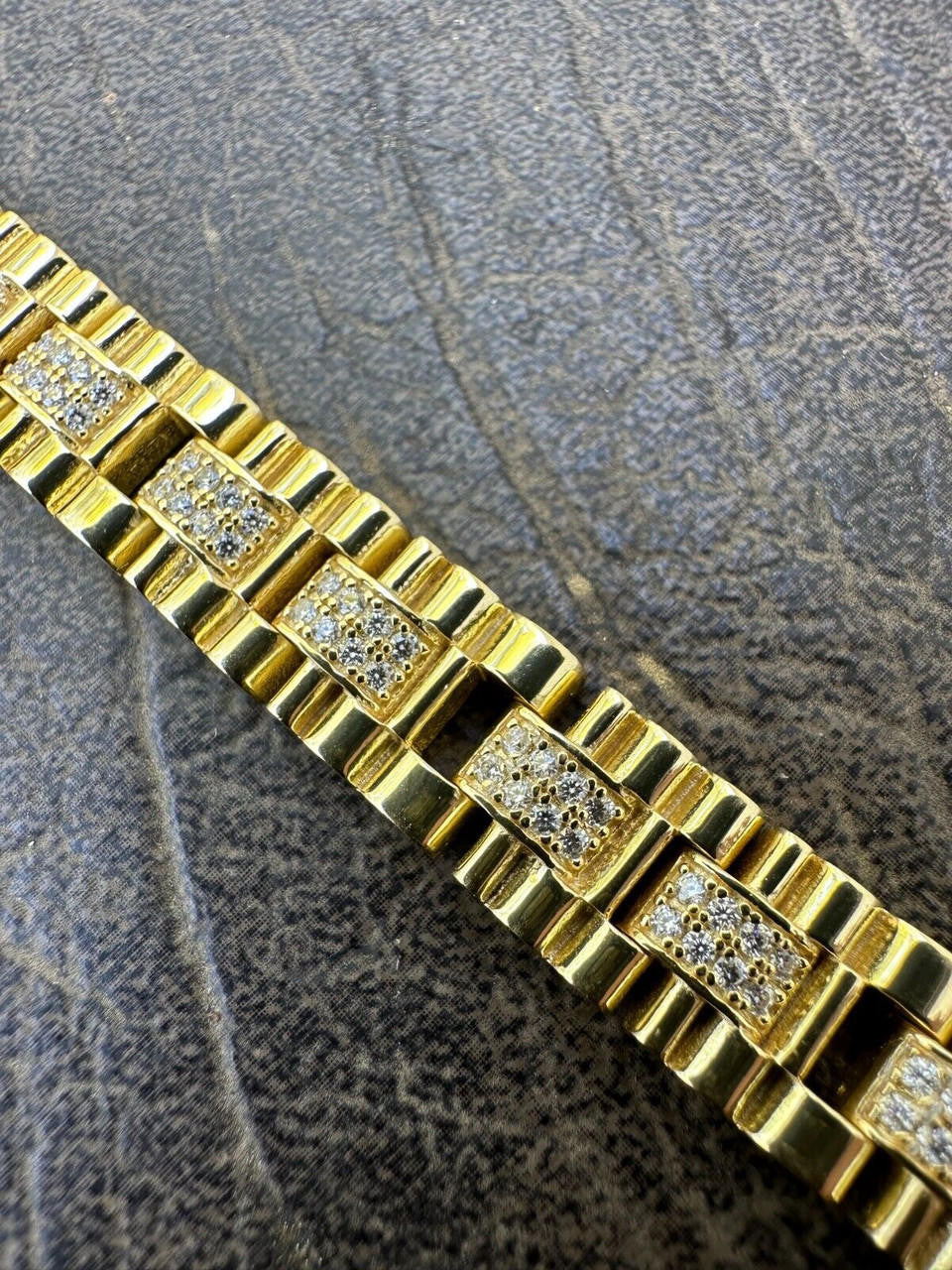 MOISSANITE Everyday Classic Presidential Custom Link Bracelet Iced Out - 14k Gold Vermeil 925 Silver - 10mm - 7.5"-8.5"