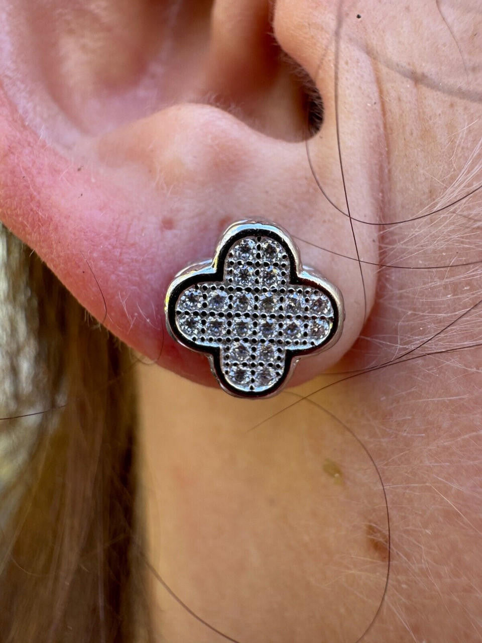 MOISSANITE Clover Fashionista Iced Out Earrings - 925 Silver - 10mm
