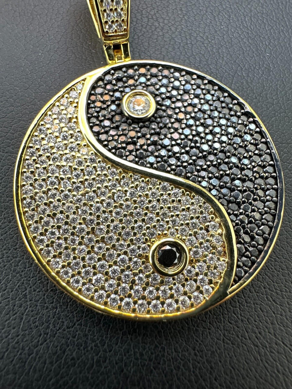 MOISSANITE Ying Yang Chinese Symbol Iced Out Pendant - 14k Gold Vermeil Or 925 Silver - Small 1.5"