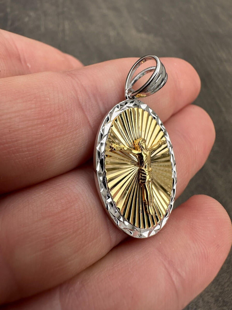 Jesus Medallion Diamond Cut Pendant - 925 Silver & 14k Gold Vermeil - Small 1.5"