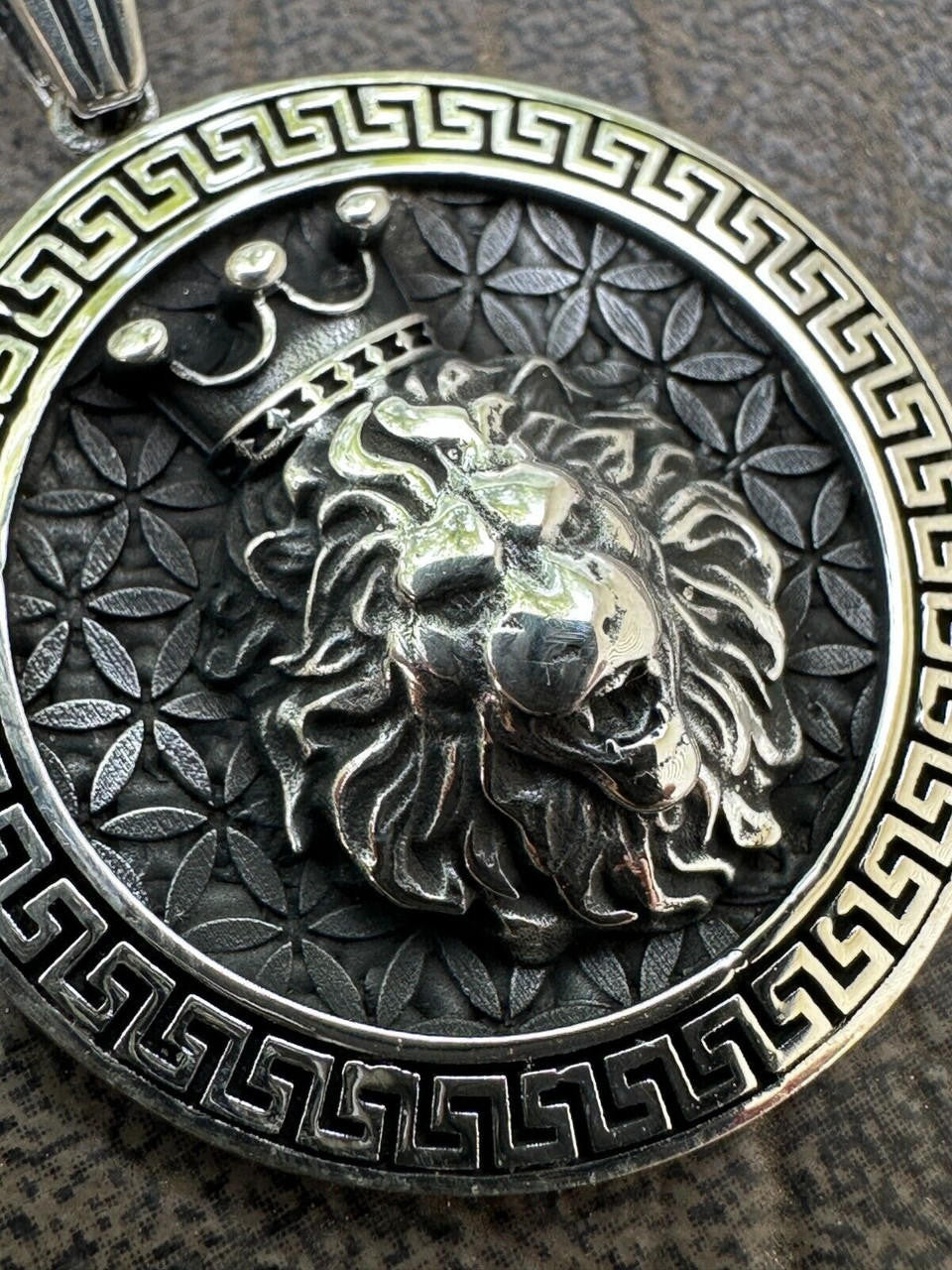 King Of Jungle Lion of Judah Medallion Pendant - 14k Gold Vermeil Or Oxidized 925 Silver - Small 1.5"