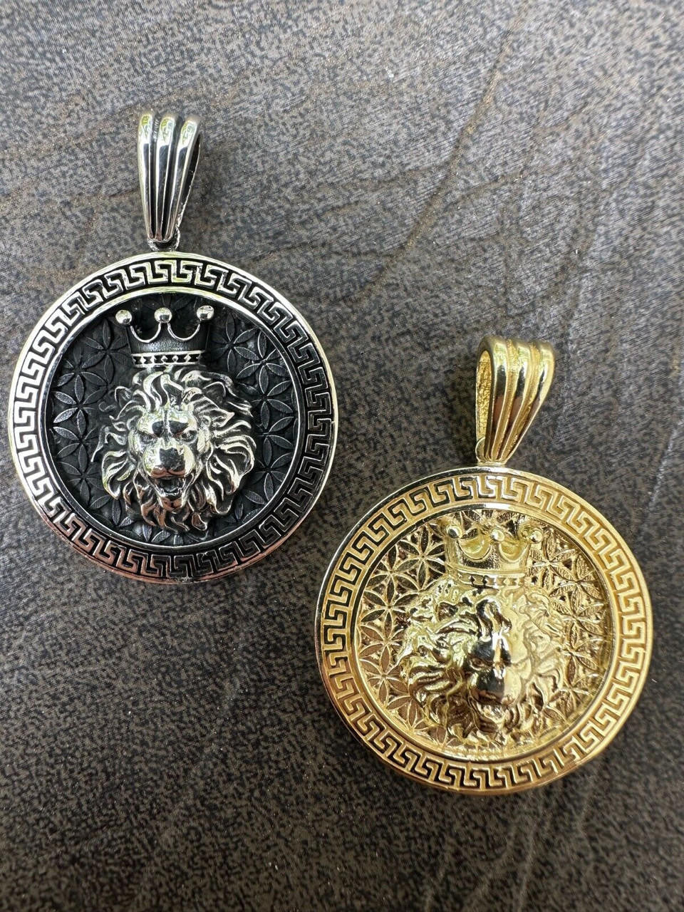 King Of Jungle Lion of Judah Medallion Pendant - 14k Gold Vermeil Or Oxidized 925 Silver - Small 1.5"