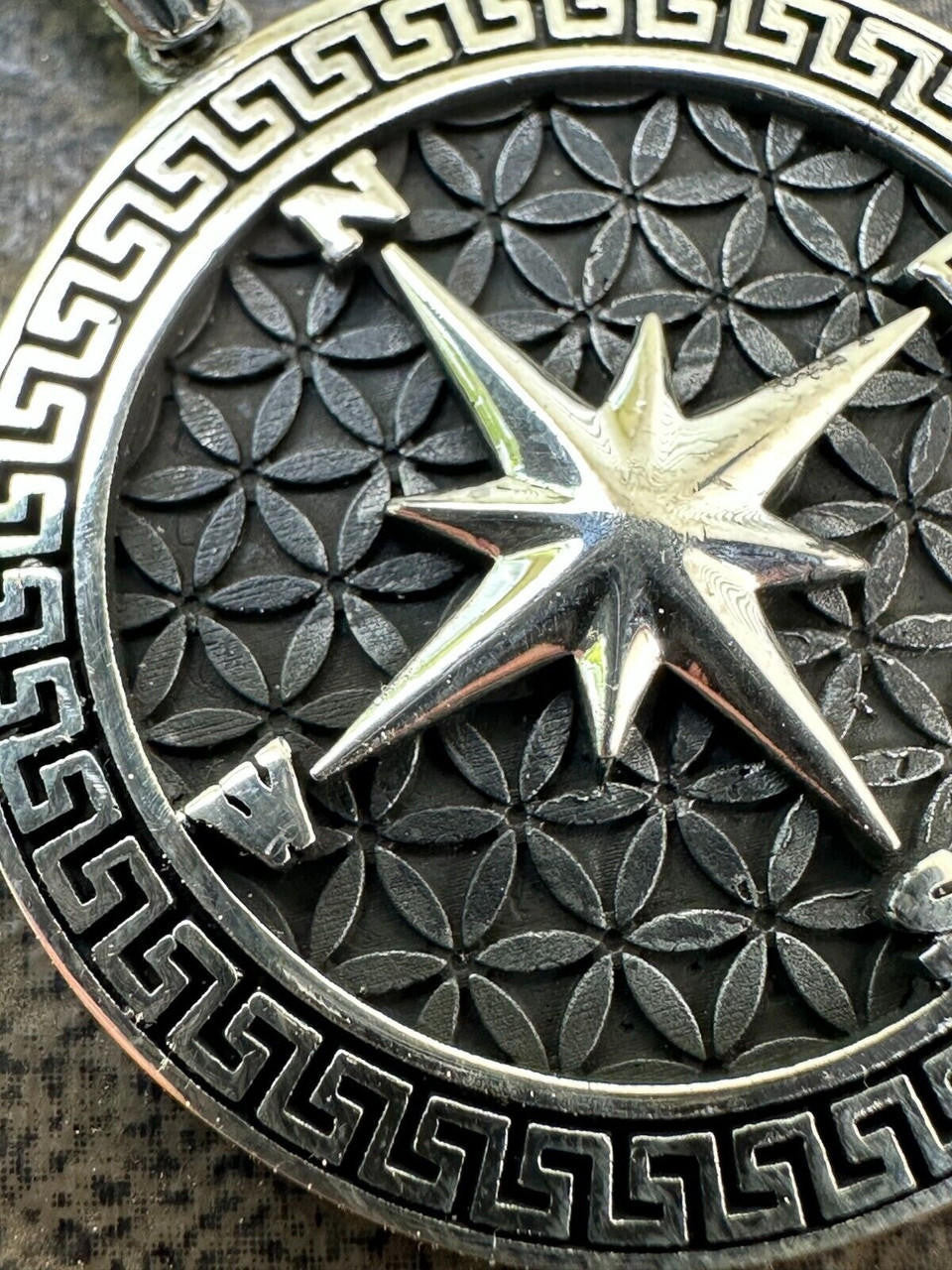 North Star Compass Medallion Vintage Pendant - 14k Gold Vermeil Or Oxidized 925 Silver - Small 1.5"