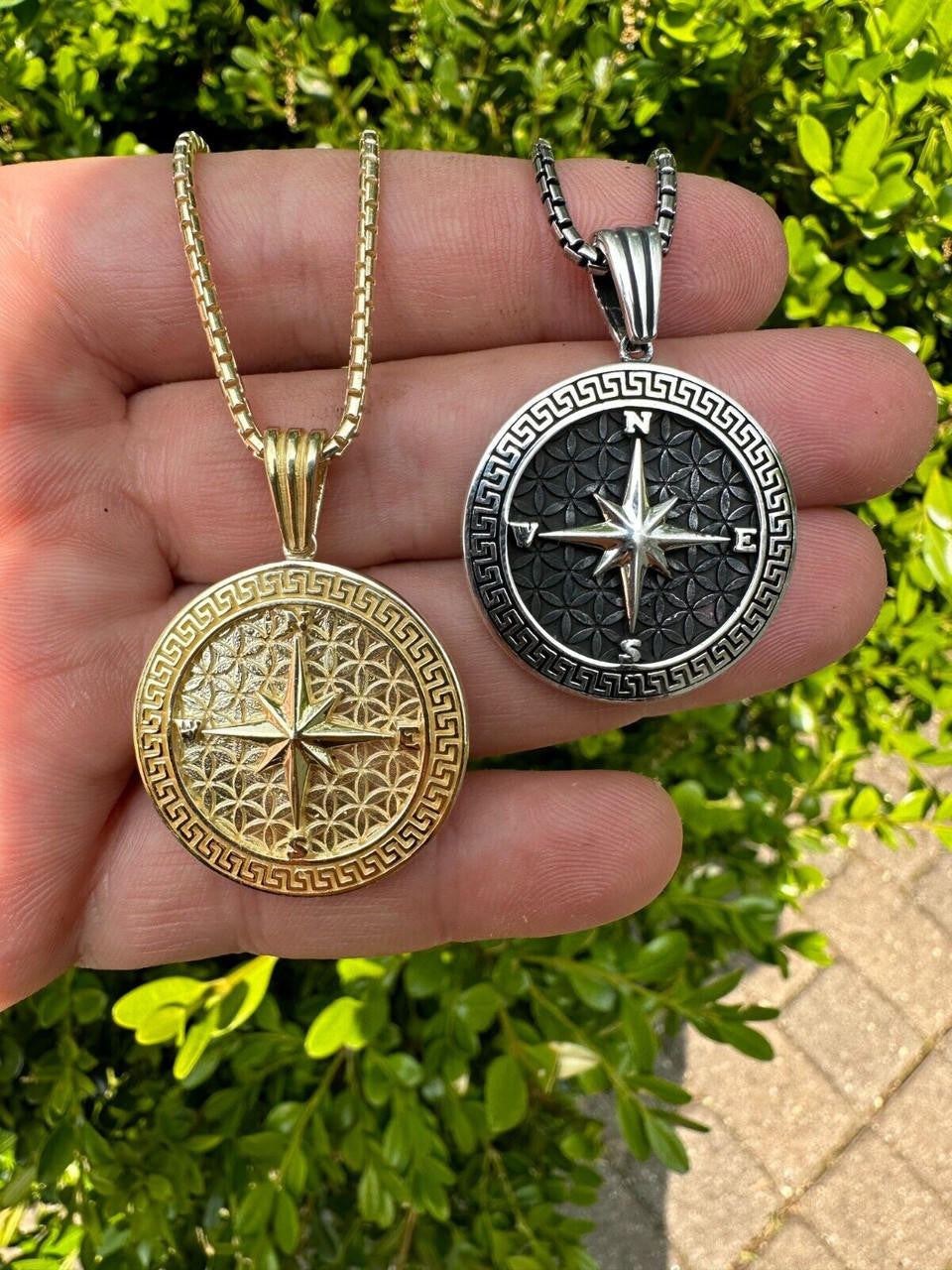 North Star Compass Medallion Vintage Pendant - 14k Gold Vermeil Or Oxidized 925 Silver - Small 1.5"