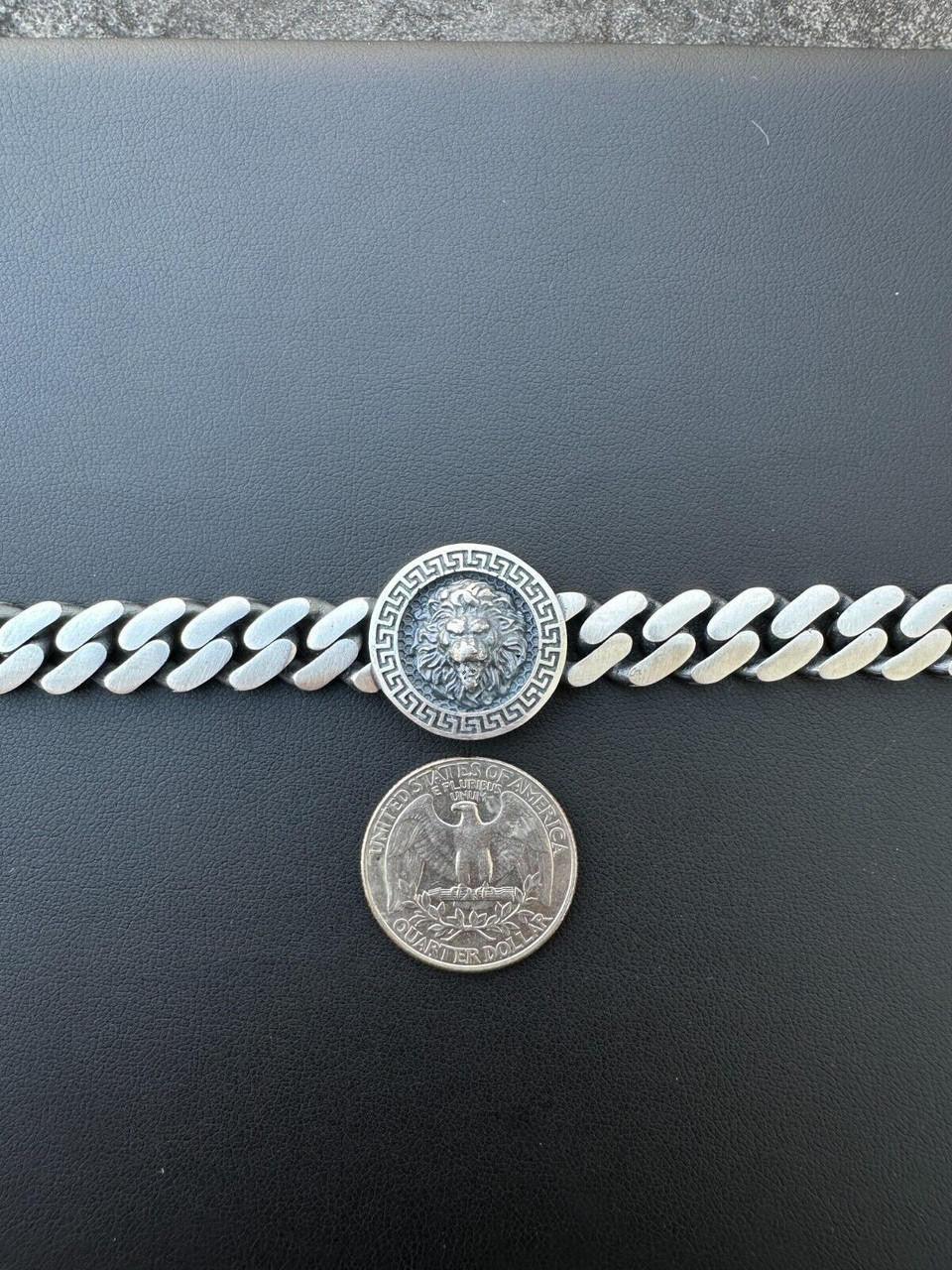 Miami Cuban Bracelet W. Lion Motif - 925 Sterling Silver Oxidized Gunmetal - 7"-9" - 10.5mm