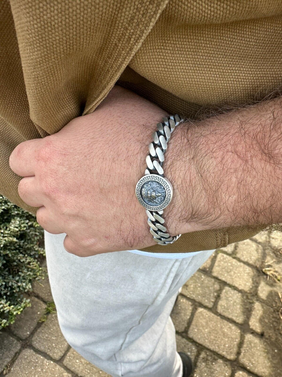 Miami Cuban Bracelet W. Lion Motif - 925 Sterling Silver Oxidized Gunmetal - 7"-9" - 10.5mm
