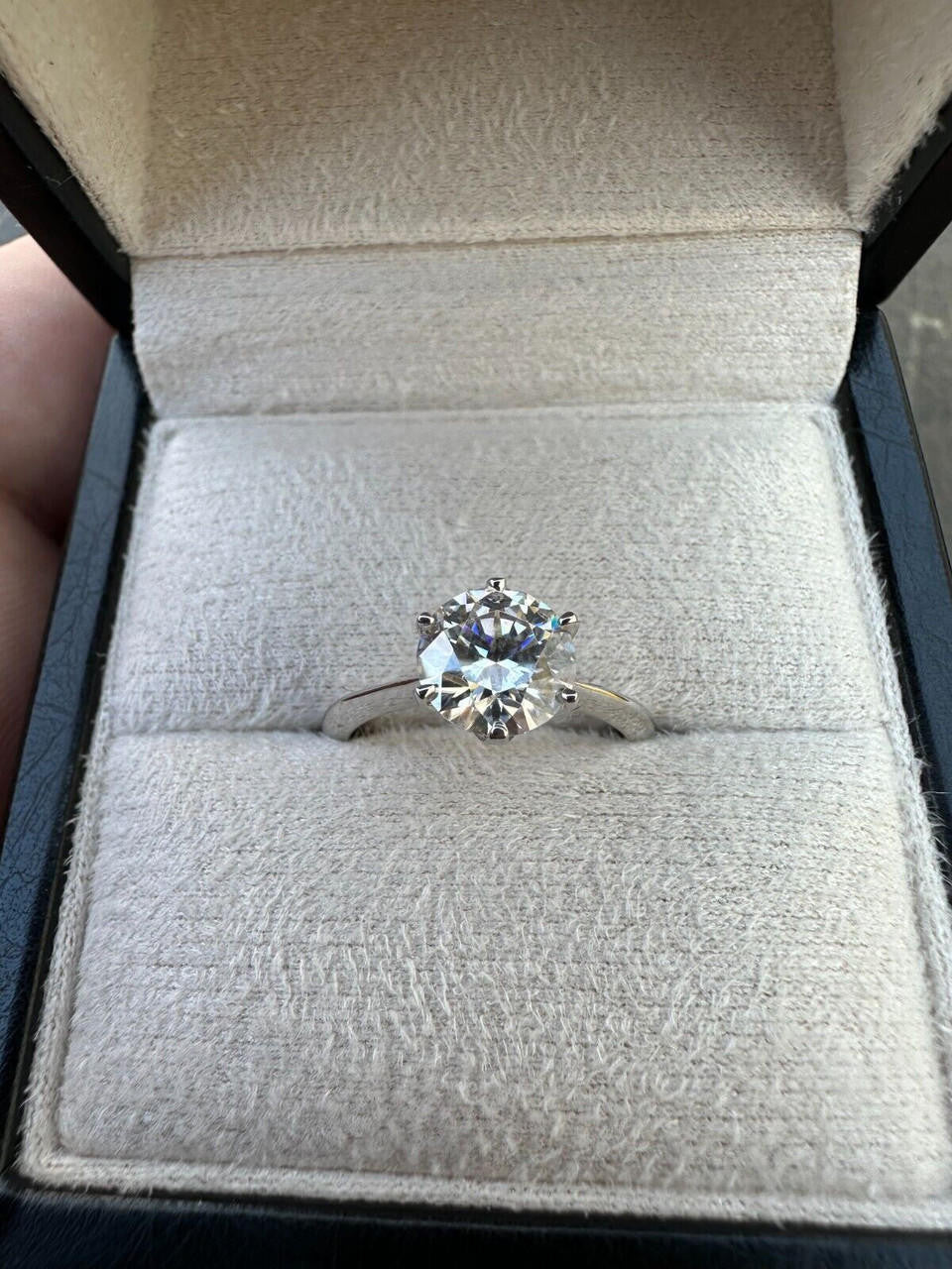 MOISSANITE Classic Solitaire Engagement Ring - 14k White Gold - 2ct