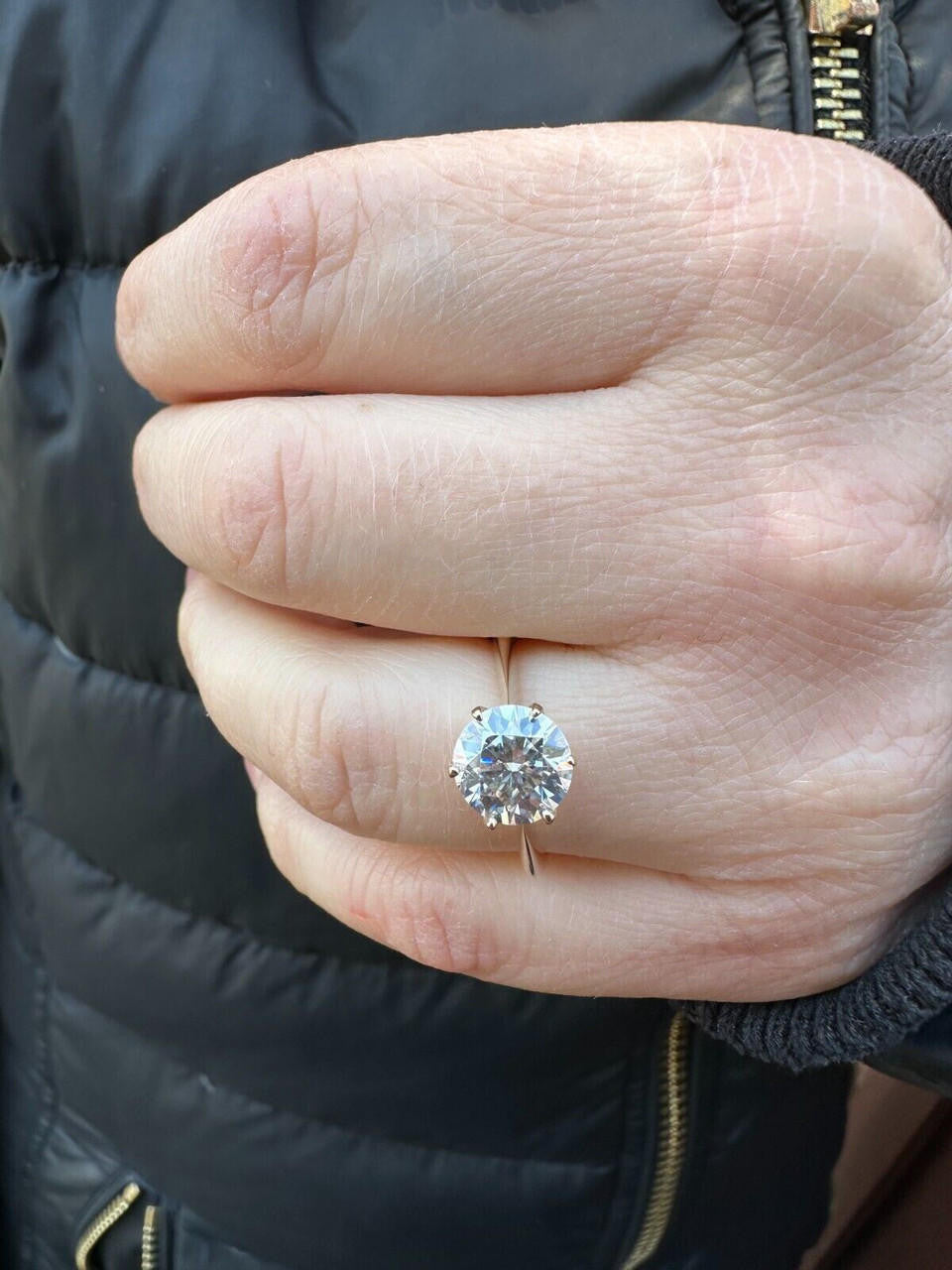MOISSANITE Classic Solitaire Engagement Ring - 14k White Gold - 2ct