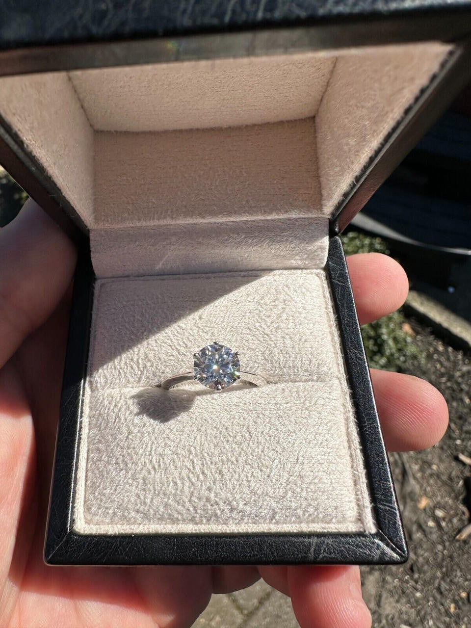 MOISSANITE Classic Solitaire Engagement Ring - 14k White Gold - 2ct