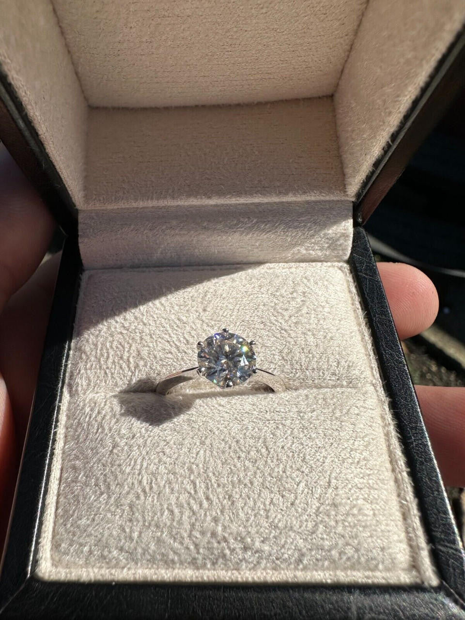 MOISSANITE Classic Solitaire Engagement Ring - 14k White Gold - 2ct