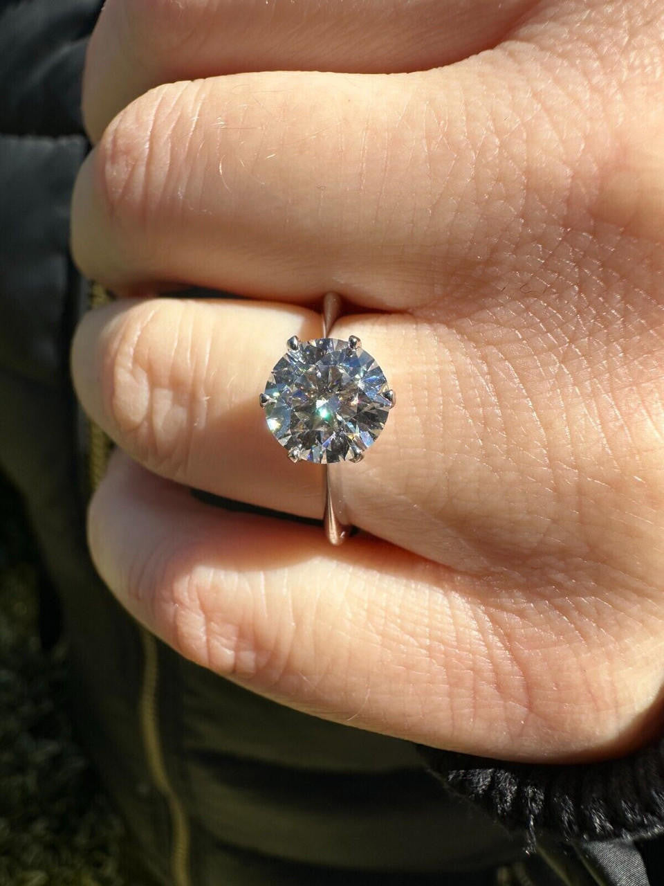 MOISSANITE Classic Solitaire Engagement Ring - 14k White Gold - 2ct